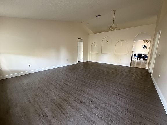 2nd image of 2717 Orpha Ln