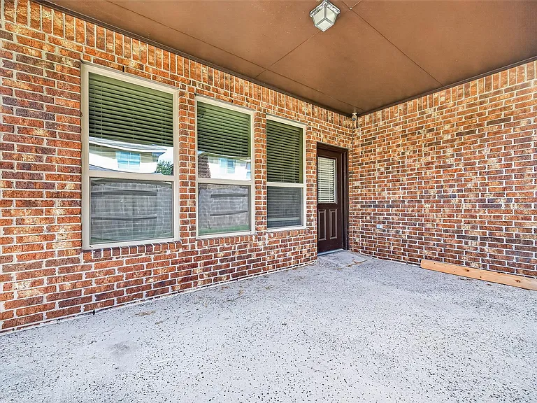 24302 Bella Florence Dr — Photo 43
