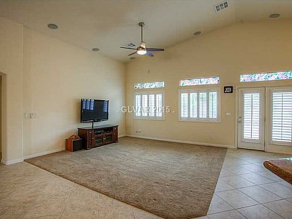 3rd image of 5647 Argenta Habitat Ave