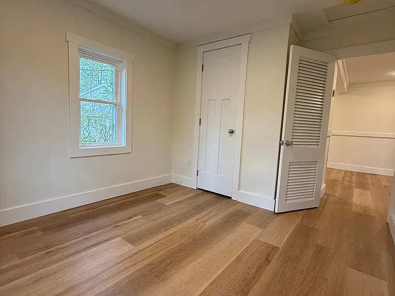 122 N Roosevelt St — Photo 16
