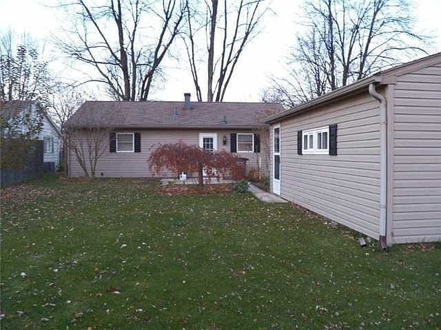2nd image of 3913 Donegal Ln
