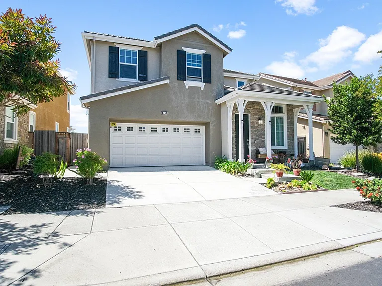 4768 S Spago Dr — Photo 2