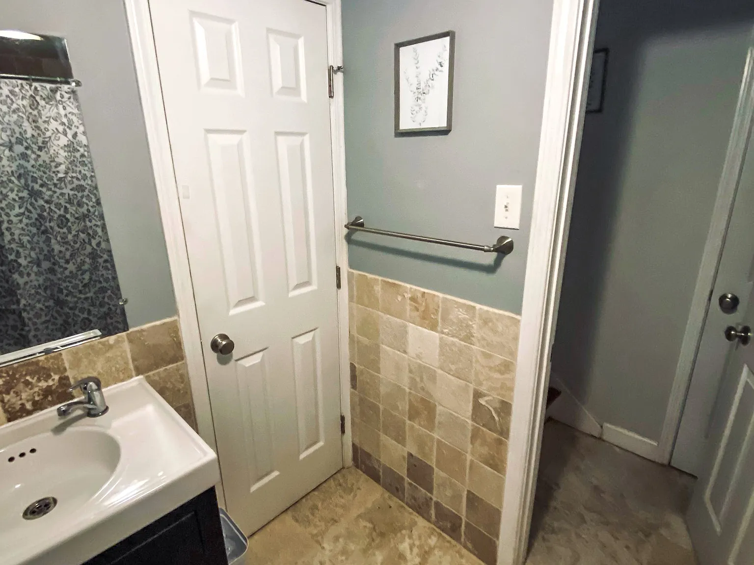 4 bed, 3.5 bath, 2217 sqft, $711 — Photo 4