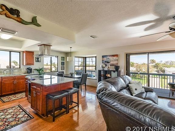 5th image of 4618 Doris Dr