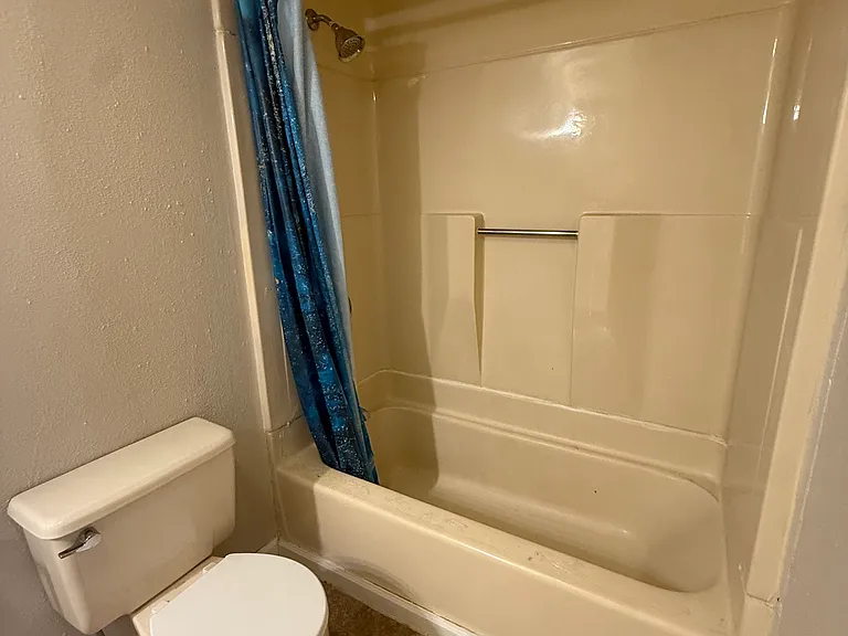 921 Union St #1B — Photo 8