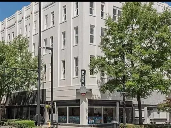 300 20th St N APT 203, Birmingham, AL 35203