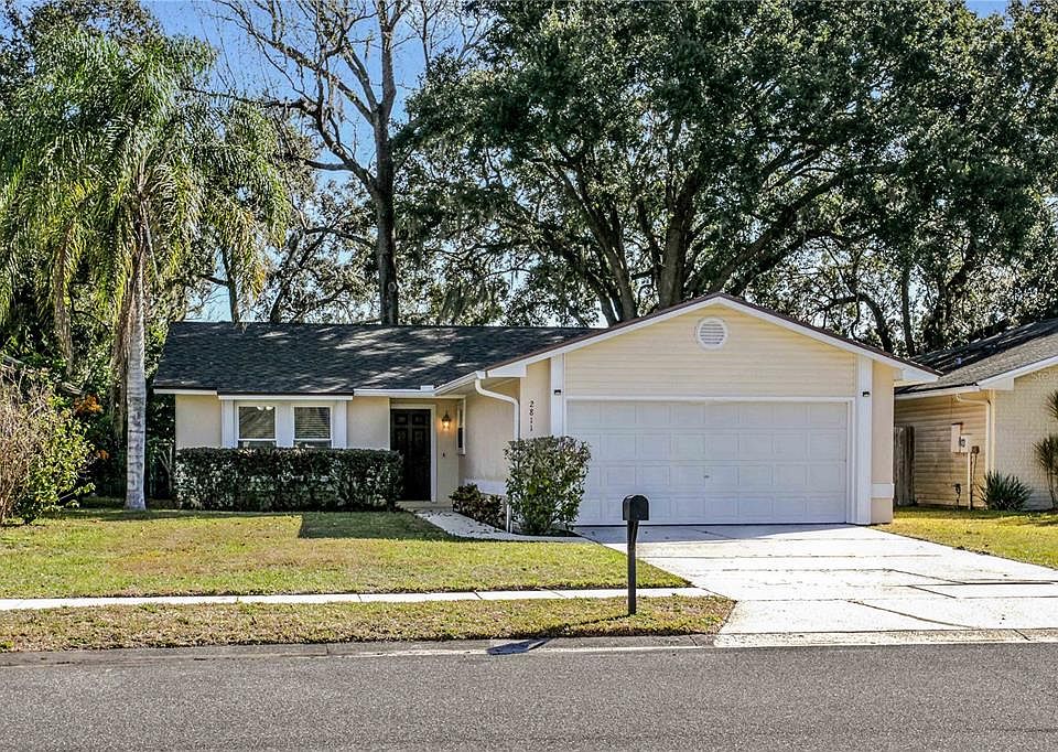 1st image of 2811 CURRY WOODS DRIVE