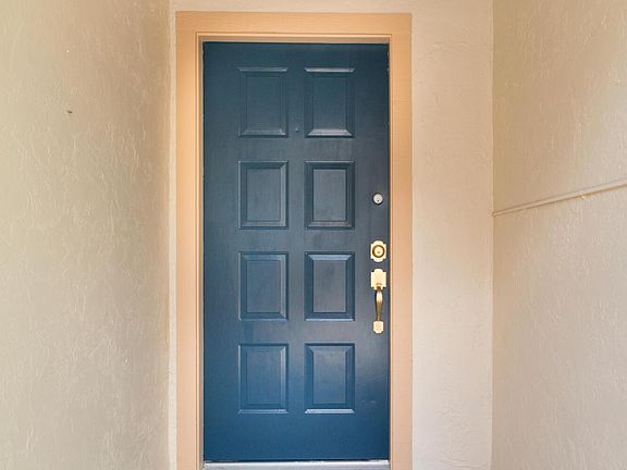 3rd image of 345 Oak Haven Dr