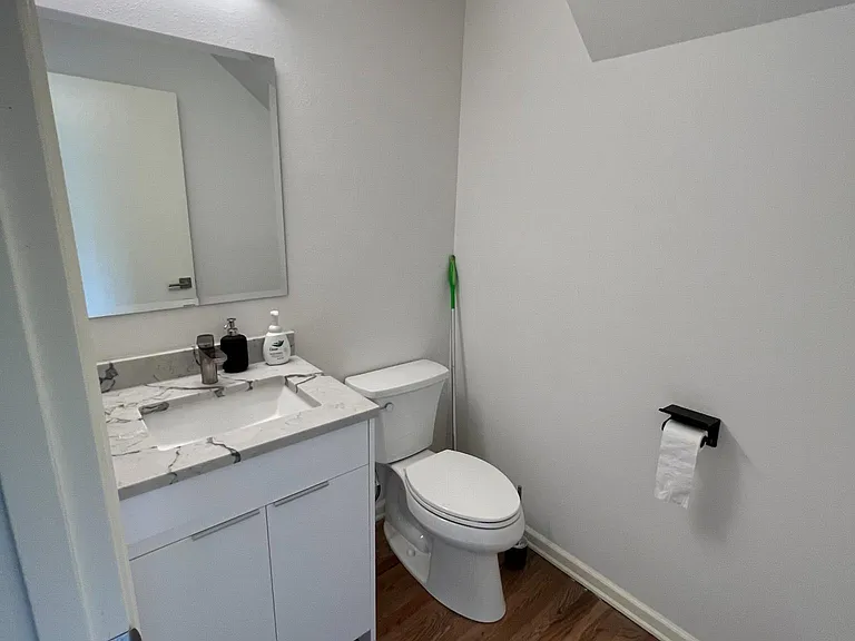 powder room