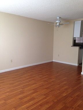 2nd image of 1621 Q St APT 5