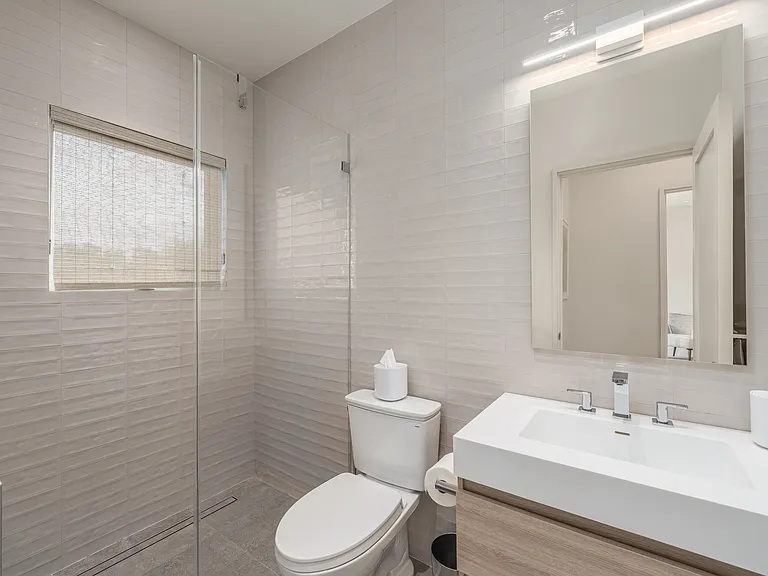 610 Wildberry Ln — Photo 27