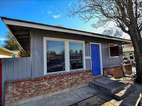 2nd image of 520 5th St #520