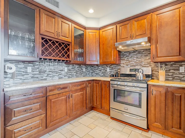 4441 Alumni Ave — Photo 12