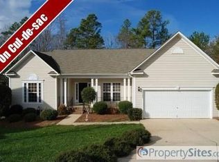 13305 Edgetree Dr, Pineville, NC 28134
