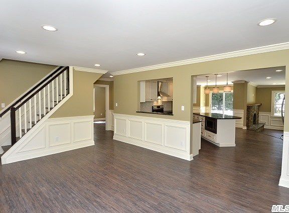 5th image of 7 Todd Ct