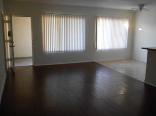 6041 Whitsett Ave APT 201, North Hollywood, CA 91606