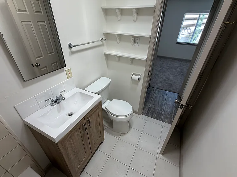 860 W Taylor St #B — Photo 26