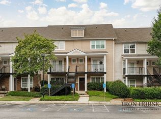 1035 Barnett Shoals Rd APT 932, Athens, GA 30605