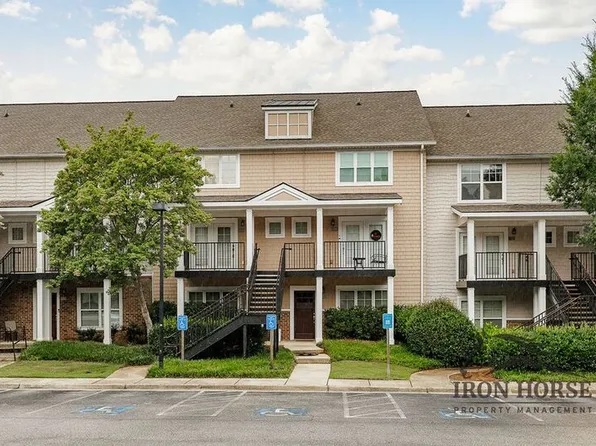 1035 Barnett Shoals Rd APT 932, Athens, GA 30605