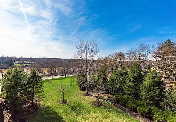 2nd image of 5745 Newbank Cir #5745