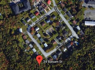 34 Balsam St, Beechville, NS B3T 1A2