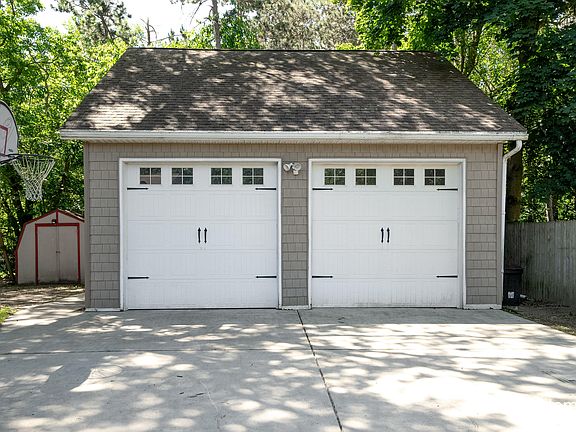 2nd image of 1724 Sandra St NW