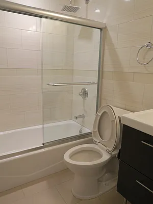 Rented by Alexander Hidalgo, Inc. | media 21