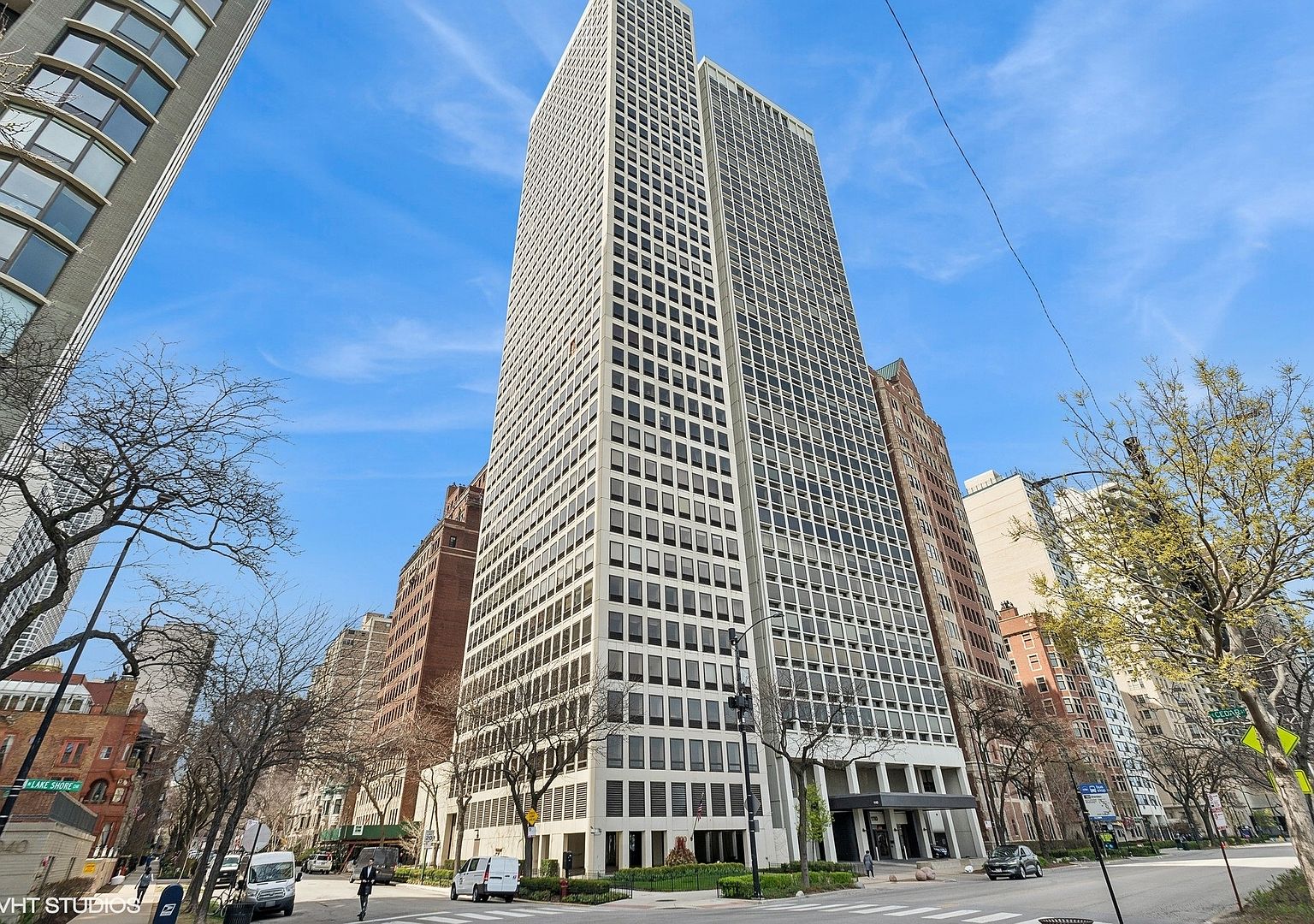 1100 N Lake Shore Dr APT 33A, Chicago, IL 60611 | Zillow