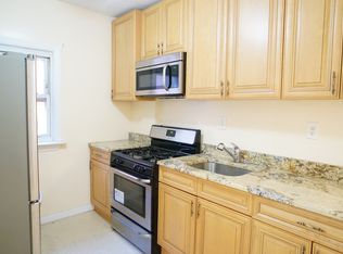 176 W 225th St, Bronx, NY 10463