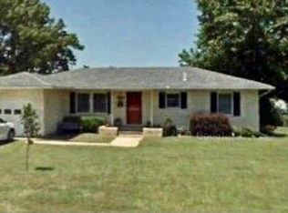 980 SE Lincoln St, Healdton, OK 73438