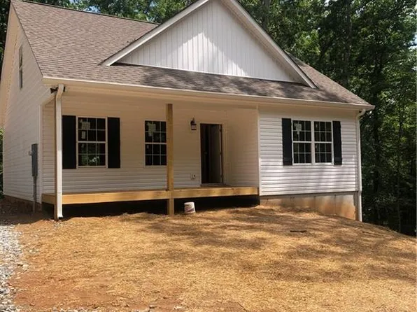 27 Great Works Dr, Dahlonega, GA 30533