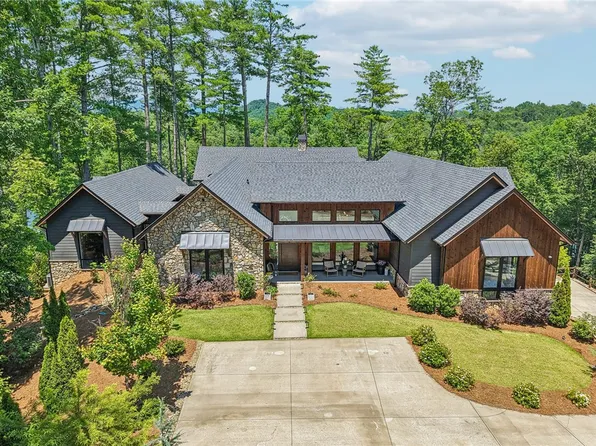 810 Lake View Ct, Salem, SC 29676