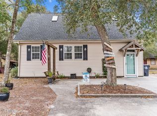 405 W Oak Island Dr, Oak Island, NC 28465