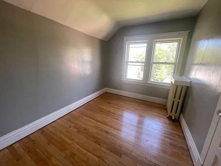 1010 N 13th Ave E — Photo 17
