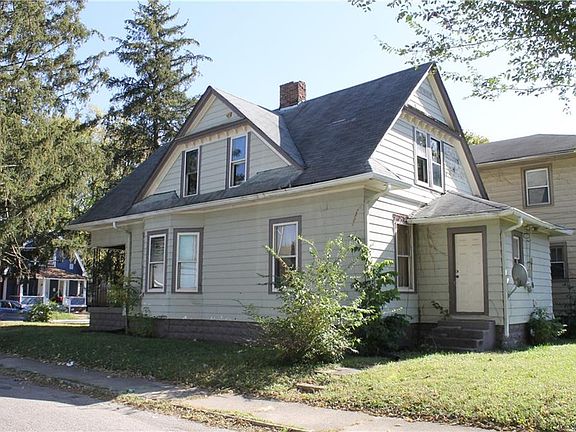4th image of 3560 N Capitol Ave