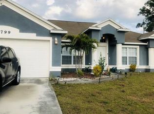 1799 SE Fallon Dr, Port Saint Lucie, FL 34983