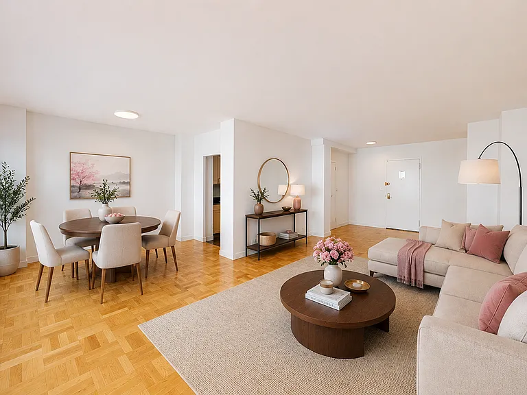 412 E 55th St #11C — Photo 3