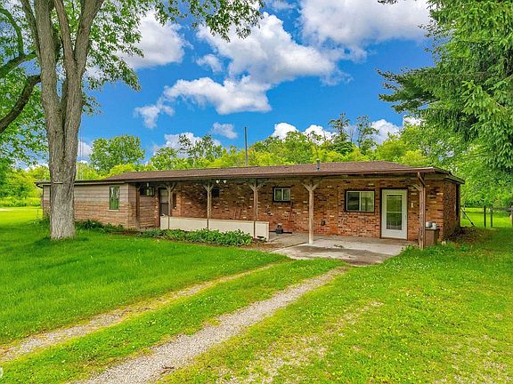 5th image of 6406 Lapeer Rd