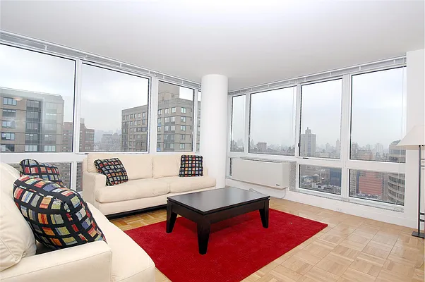 Sold by Douglas Elliman | media 21