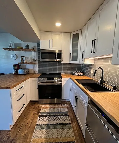 19 Cypress Ct — Photo 3