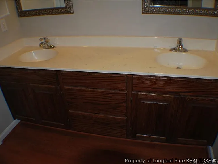 845 Log Cabin Rd — Photo 25
