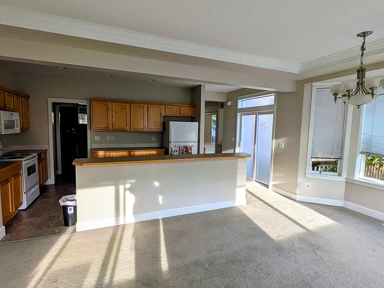 1434 Cherry Ave — Photo 10