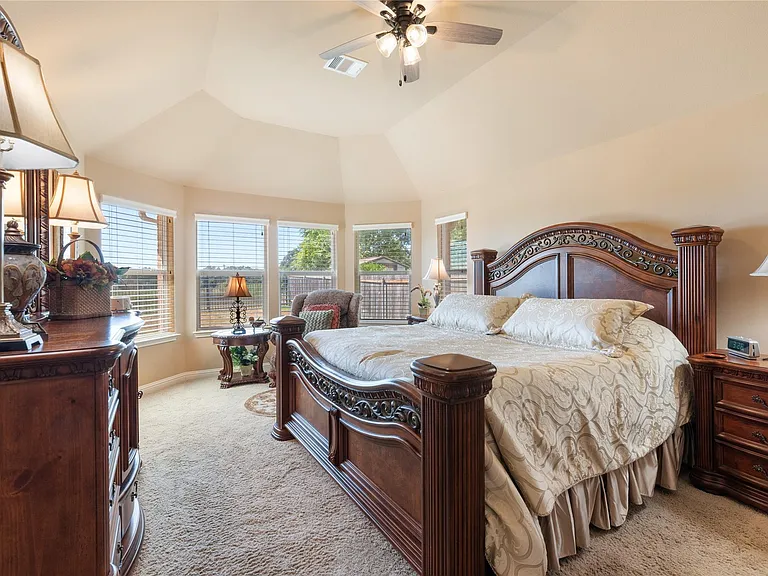 6608 Antigo Ln — Photo 10