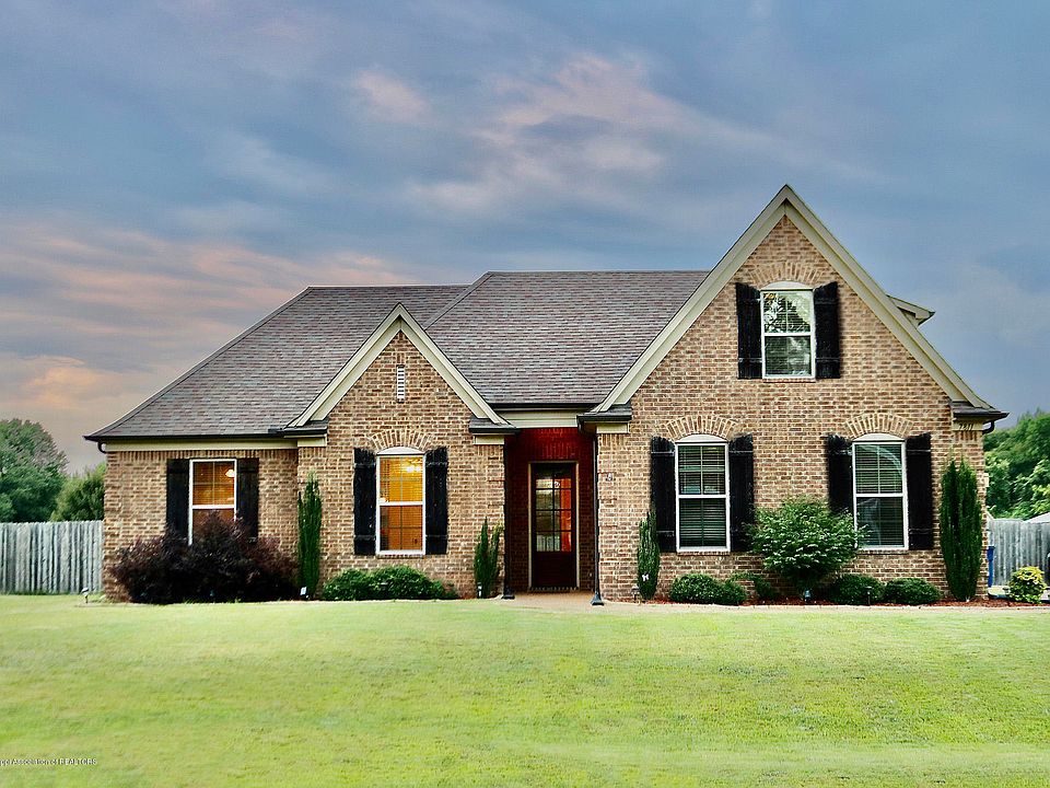 1st image of 7811 Emily Hill Ln