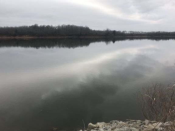 3rd image of 2306 Catfish Ln