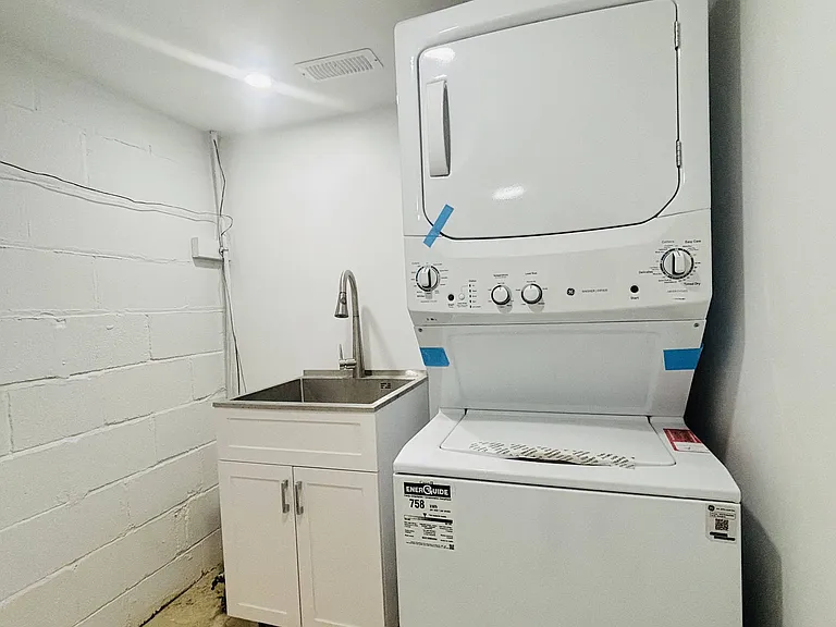 2463 Camilla Rd #LOWER — Photo 8