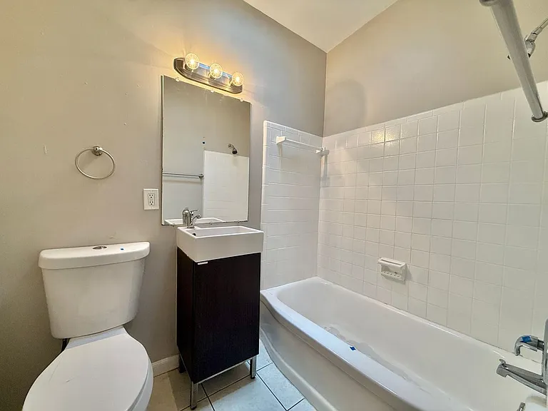 5801 Judy Dee Dr — Photo 2