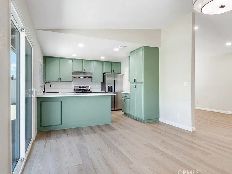 26294 Lazy Creek Rd — Photo 10