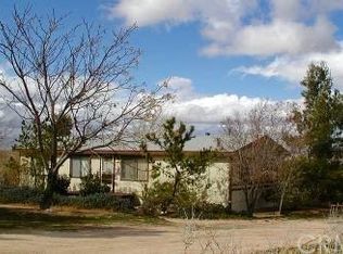 25880 Horizon St, Apple Valley, CA 92308