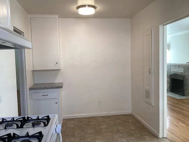 609 E Central Ave — Photo 14